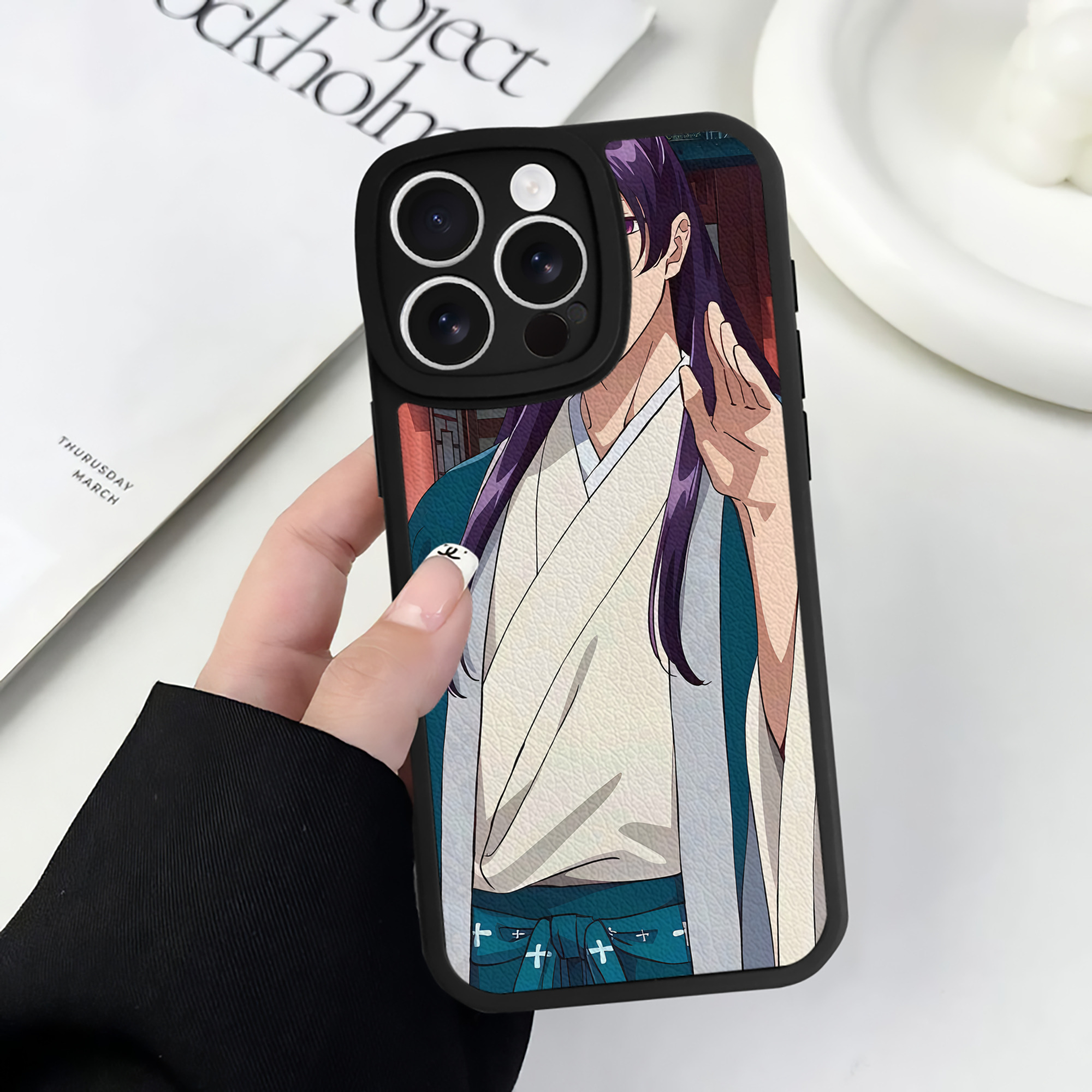 薬屋のひとりごと The Apothecary Diaries 【iPhone 16シリーズ対応】シリコンスマホケース（レザー調） 材質：シリコン
